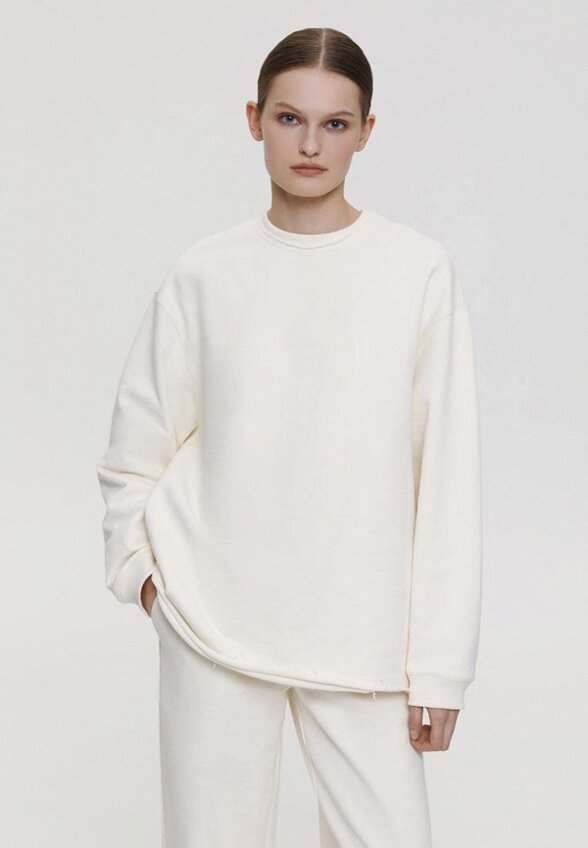 Свитшот All We Need