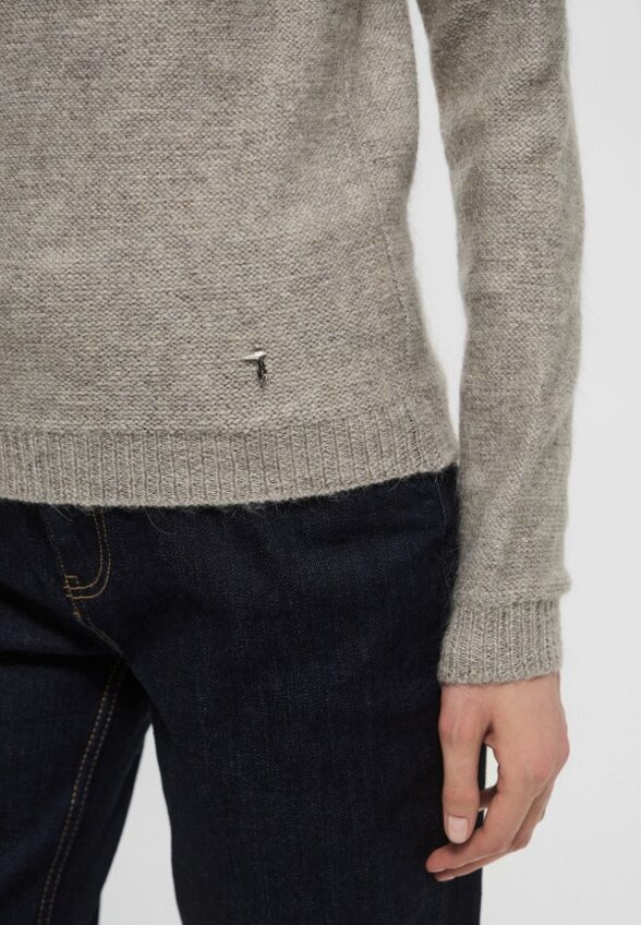 Свитер Trussardi