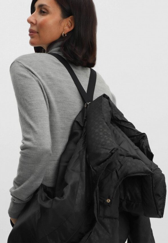 Пуховик Harmonia Sensuum