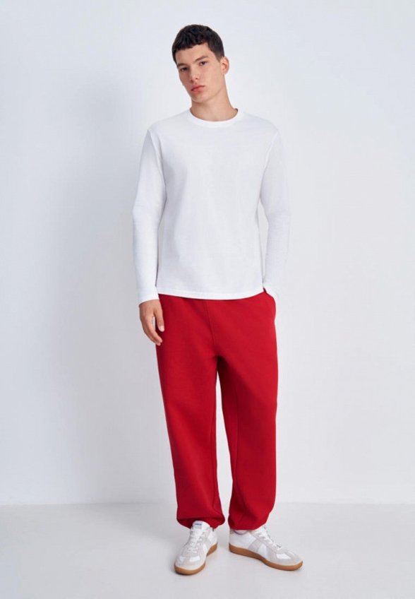 Брюки спортивные Finn Flare