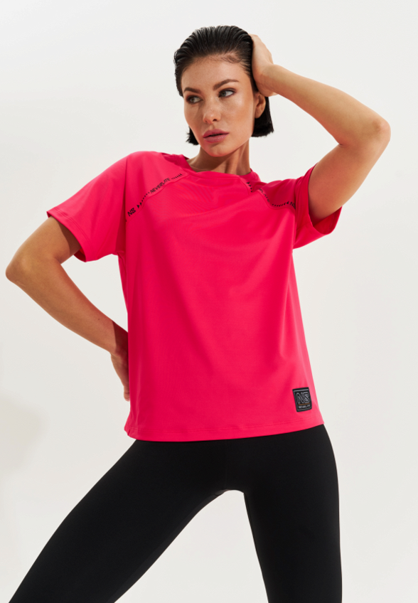 Футболка Neverlate