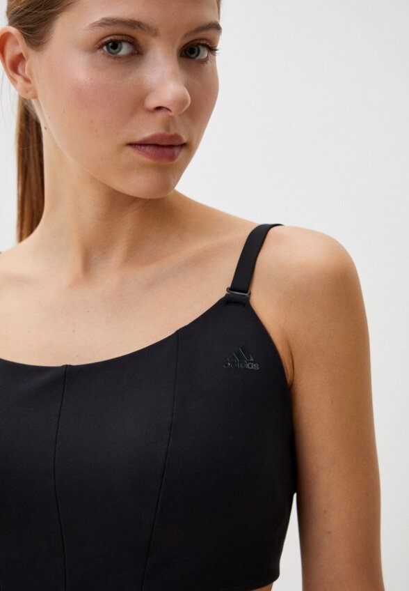 Топ спортивный adidas