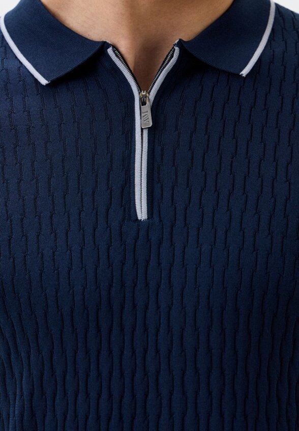 Поло Alessandro Manzoni