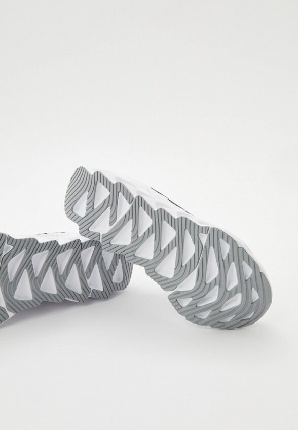 Кроссовки adidas