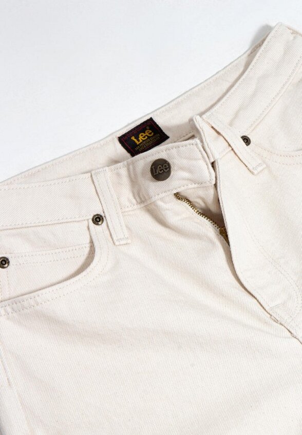 Джинсы Lee