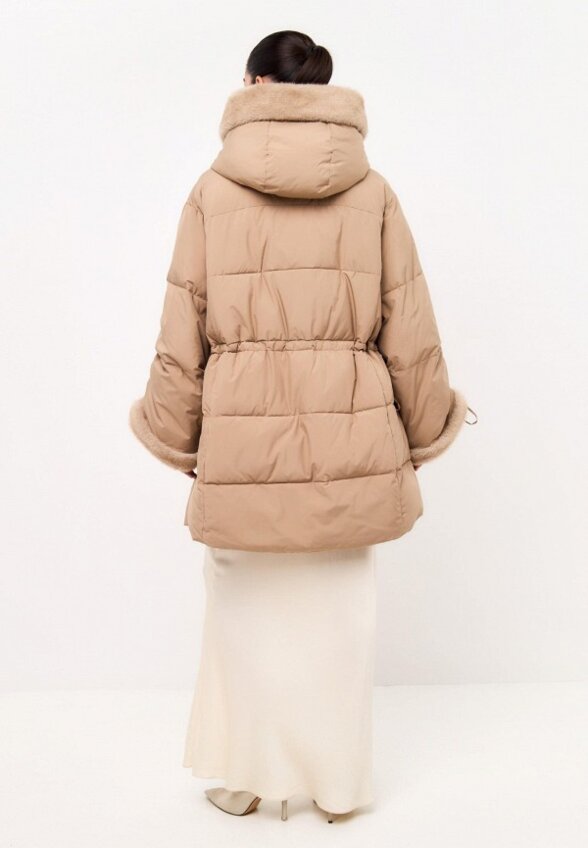 Пуховик Noele Boutique