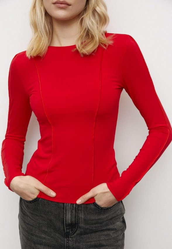 Лонгслив Charmstore