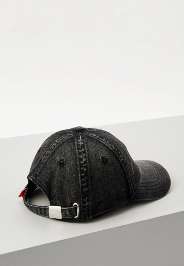 Бейсболка Diesel