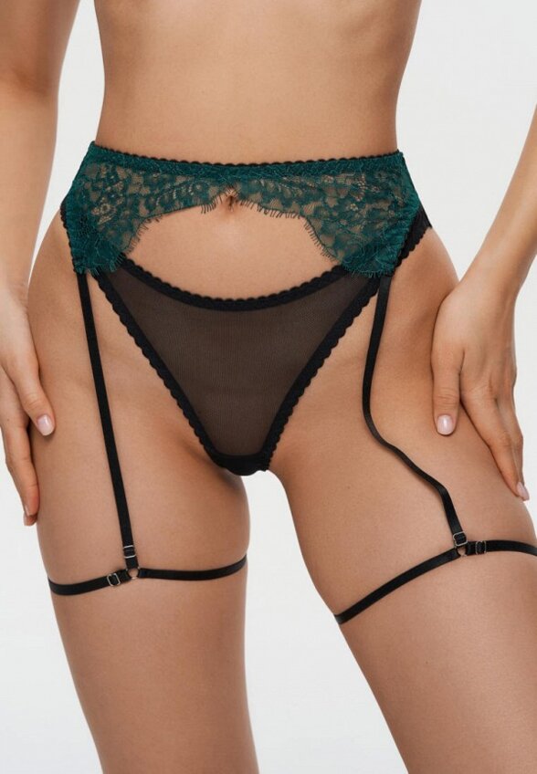 Бюстгальтер, пояс и трусы Amazonka Underwear