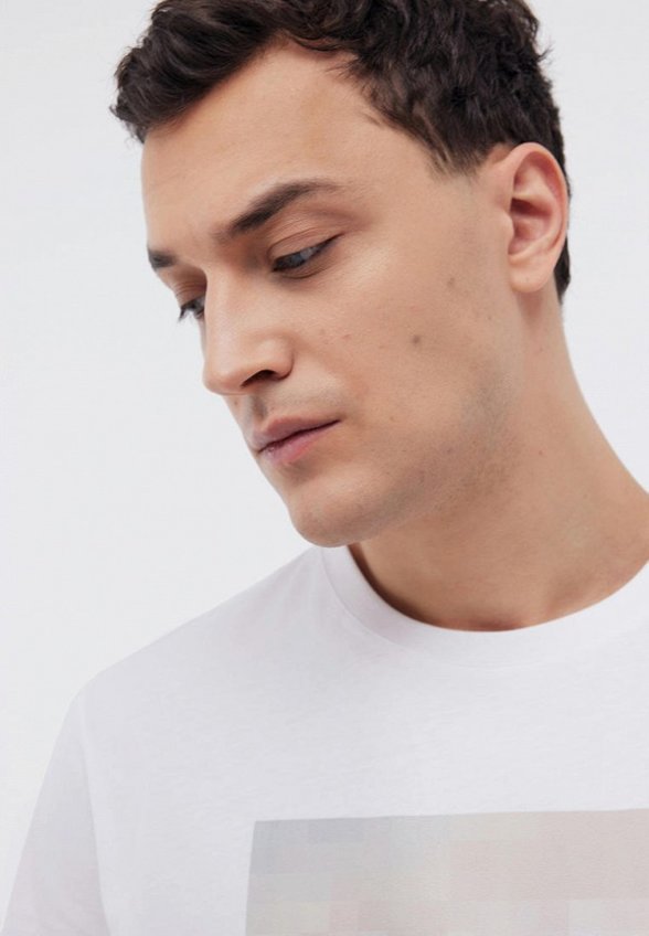 Футболка Baon