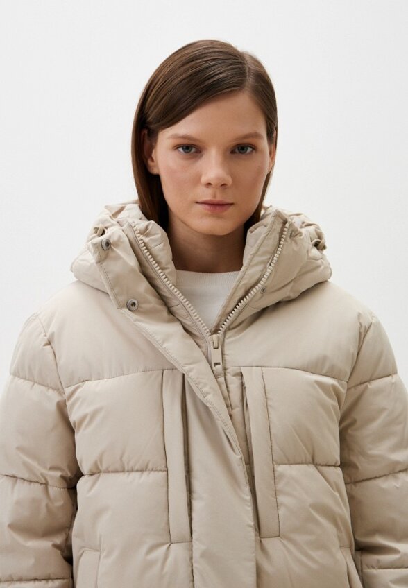 Пуховик Colin's