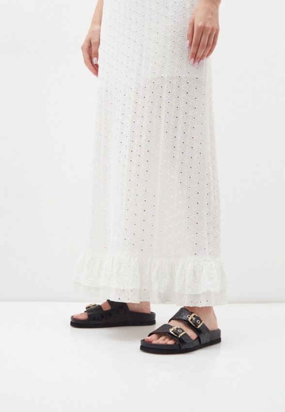 Сабо Nero Giardini