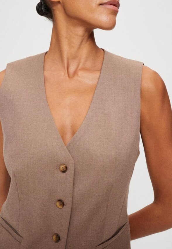 Жилет SashaOstrov