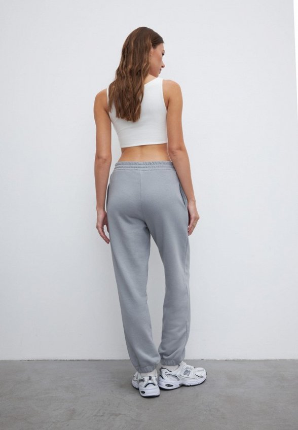 Брюки спортивные Charmstore