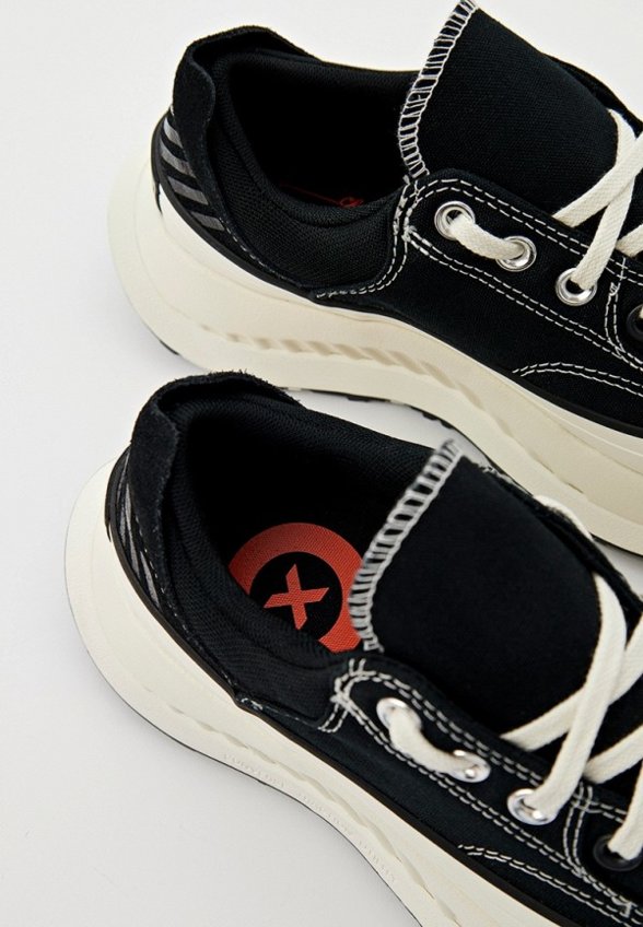 Кроссовки Converse