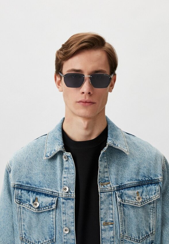 Очки солнцезащитные Armani Exchange