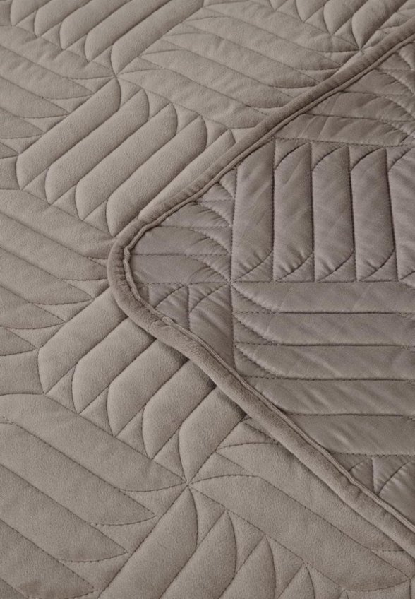 Комплект с покрывалом Sofi De Marko