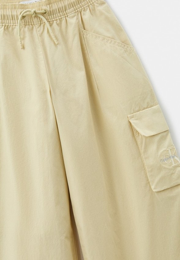 Брюки Calvin Klein Jeans