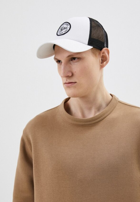 Бейсболка Protest