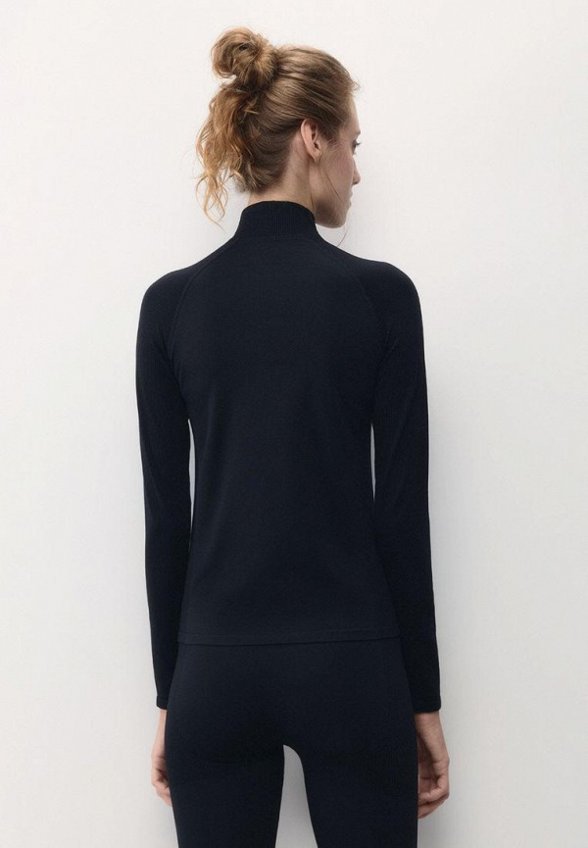 Олимпийка Befree