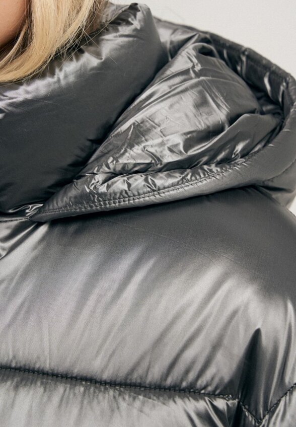 Пуховик Твое