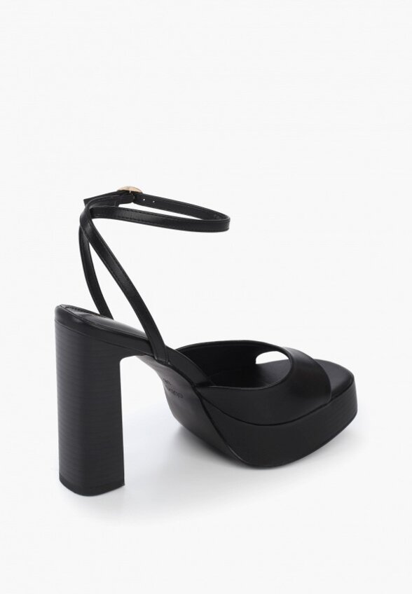 Босоножки Obba