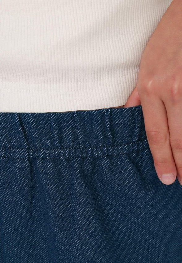 Брюки Апрель