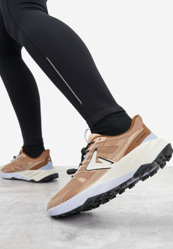 Кроссовки женские Demix Speed Trail Pro, Коричневый