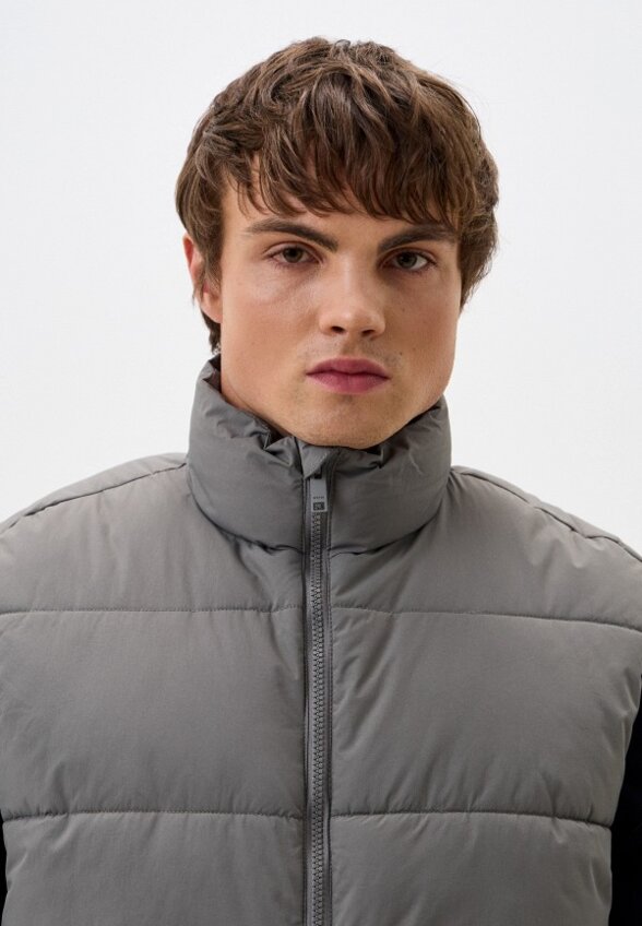 Жилет утепленный O'STIN