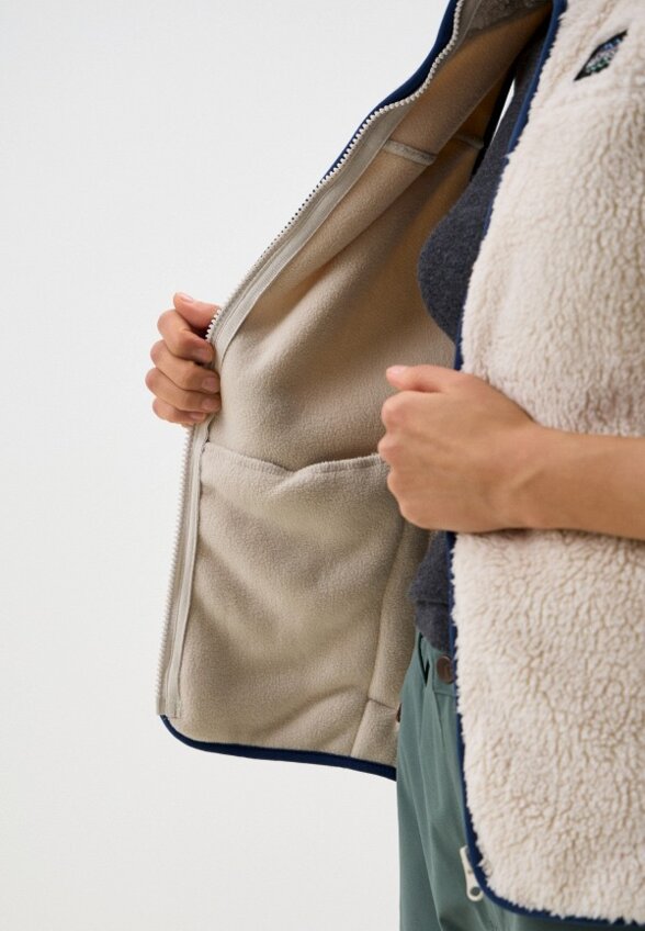 Жилет меховой Protest