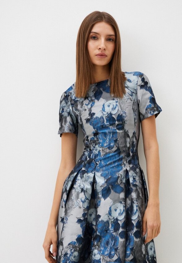 Платье MadaM T