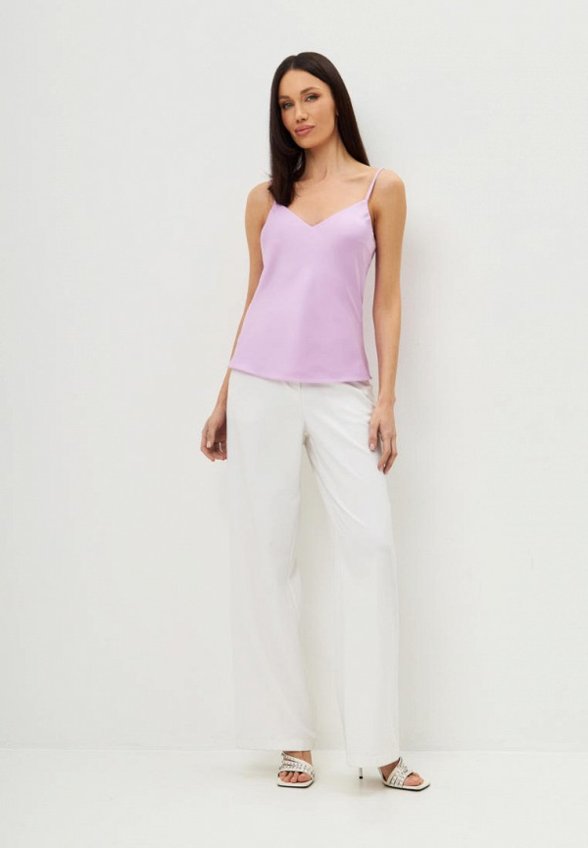 Топ Gabriel and Ester London