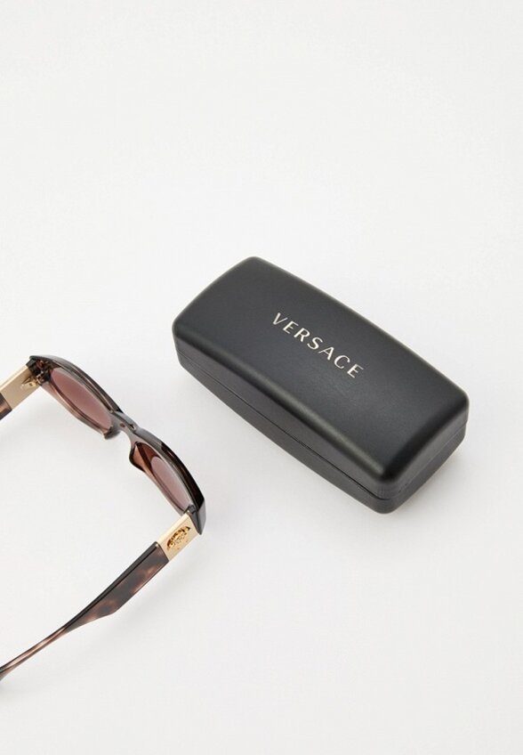 Очки солнцезащитные Versace
