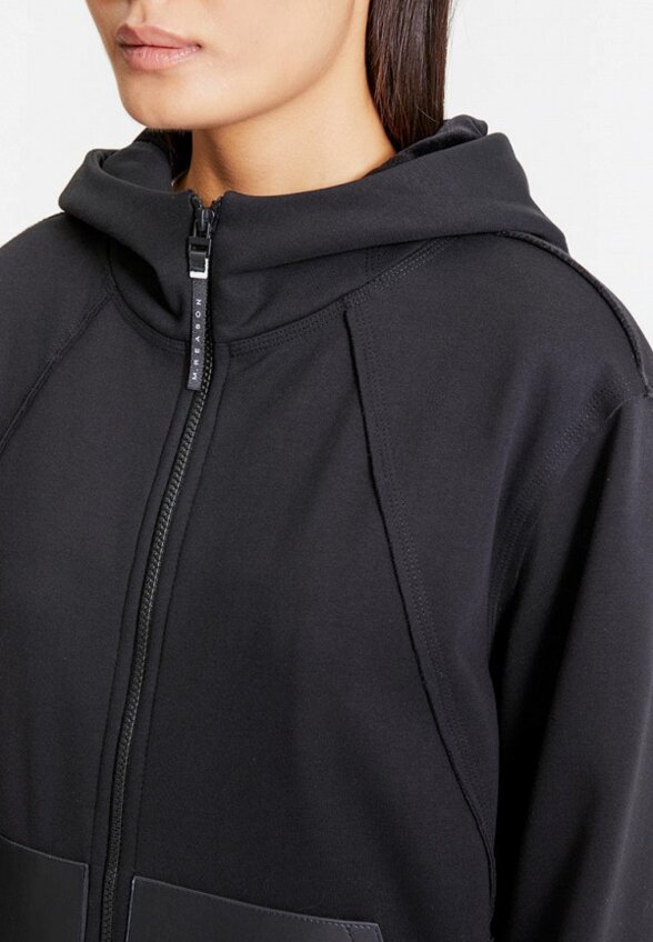 Толстовка M.Reason