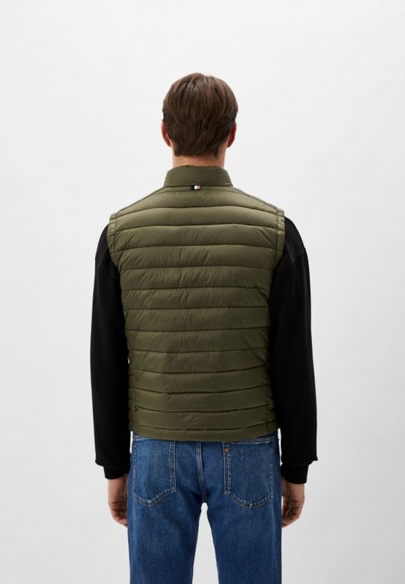 Жилет утепленный Boss