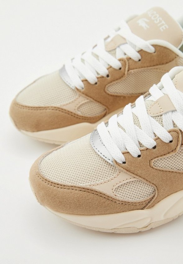 Кроссовки Lacoste