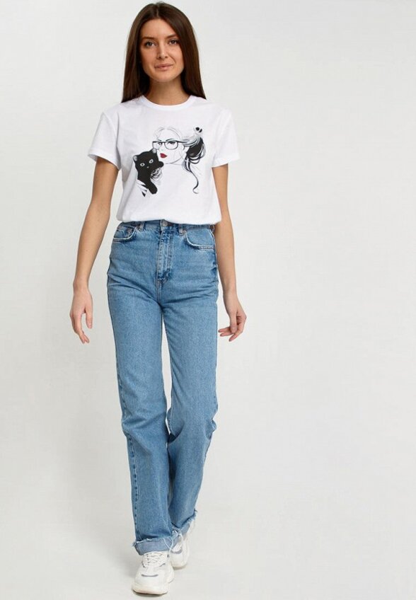 Футболка Апрель