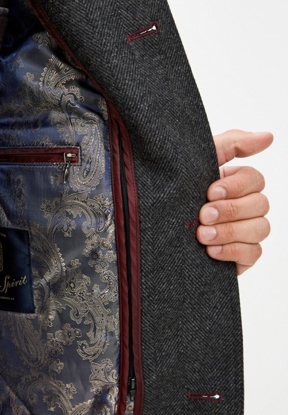 Пальто Royalspirit