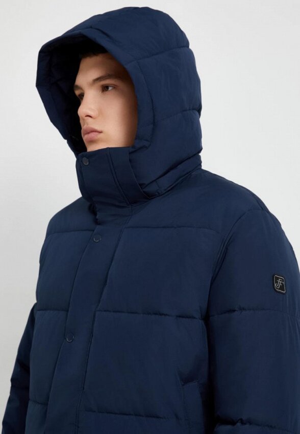 Пуховик Finn Flare