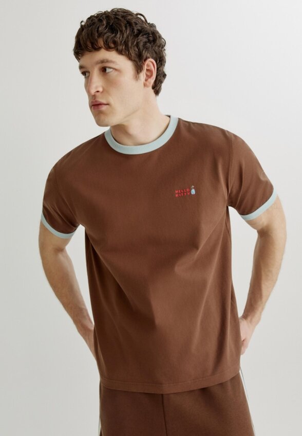 Футболка прямого кроя с принтом Hello Kitty
