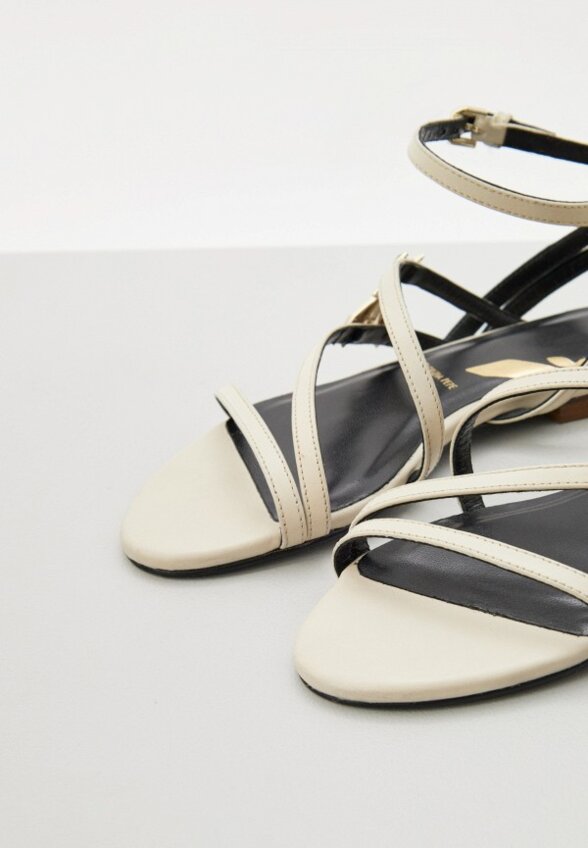 Сандалии Patrizia Pepe