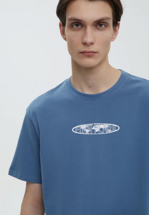 Футболка Finn Flare