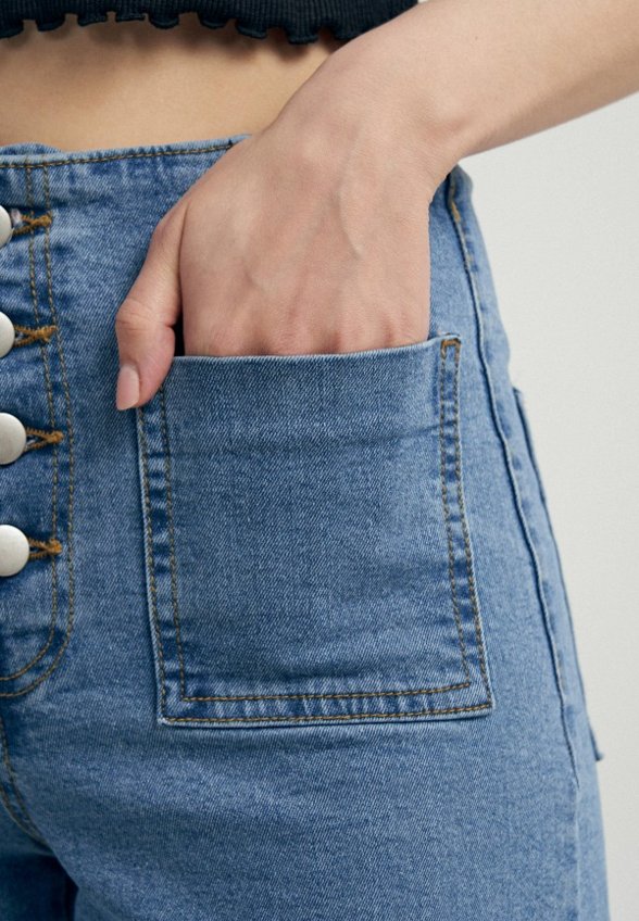 Джинсы Твое