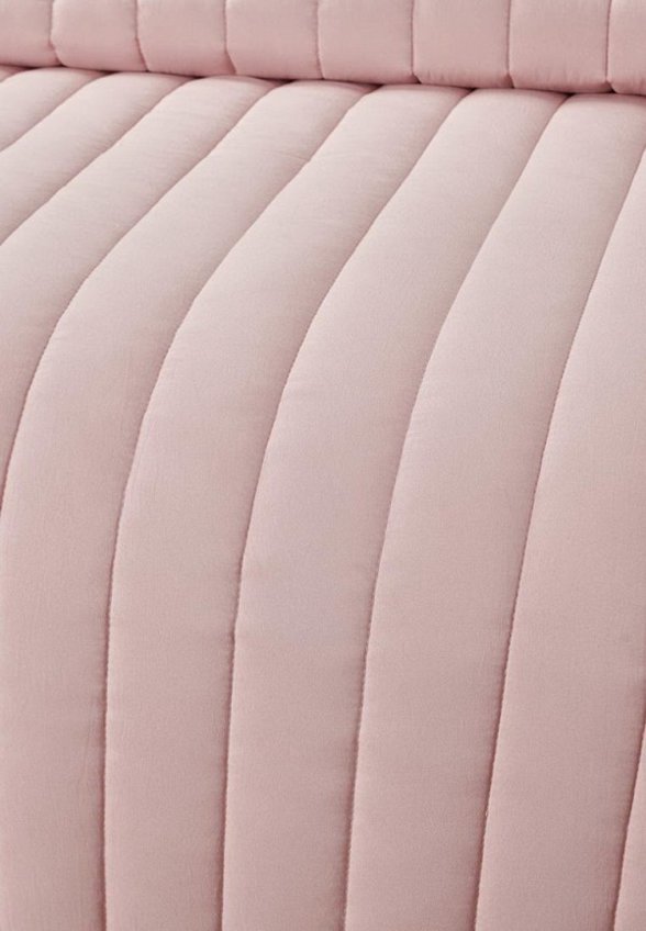 Комплект с покрывалом Sofi De Marko