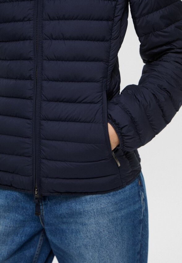 Куртка утепленная Parajumpers