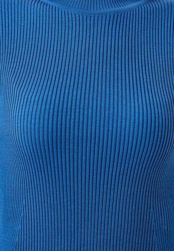 Платье Trendyol