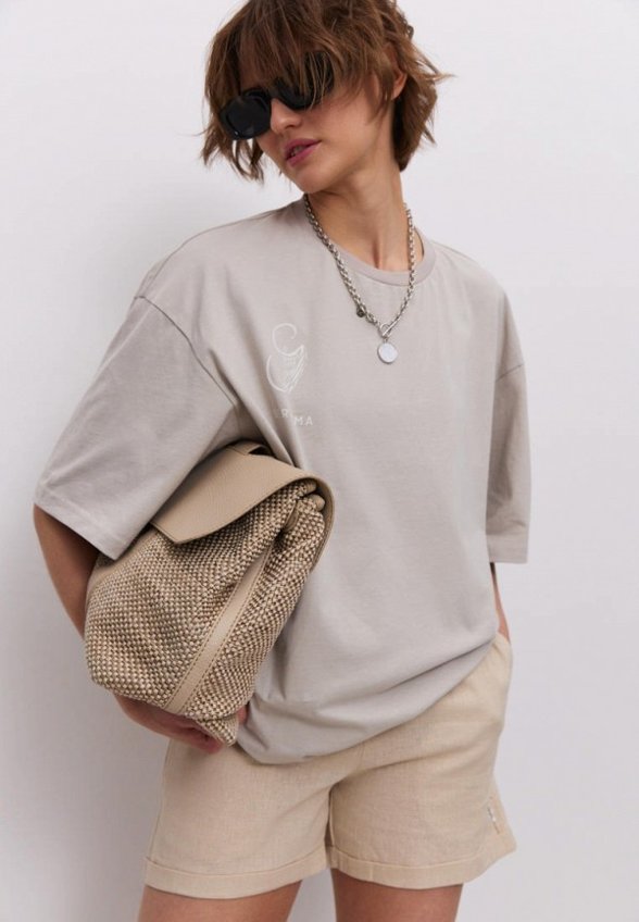 Футболка Serafima