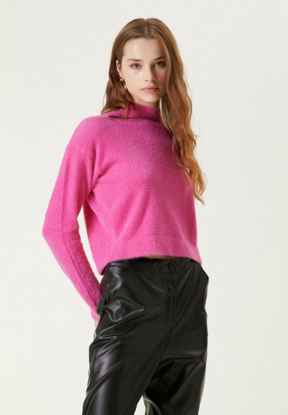 Джемпер NetWork