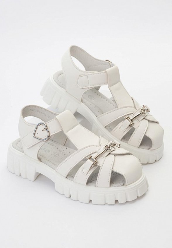 Босоножки Tikkago