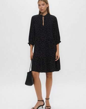 Платье H&M женщинам